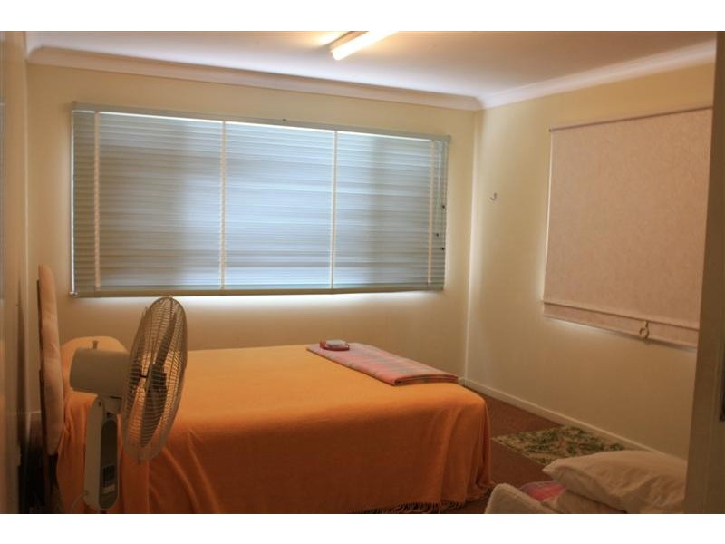 2 Macquarie Street, Centenary Heights QLD 4350