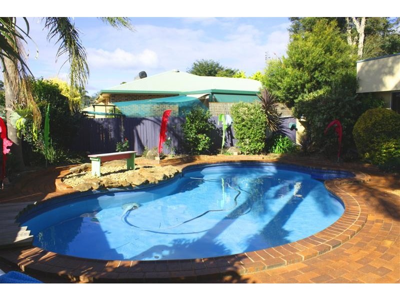 4 Marguerita Court, Centenary Heights QLD 4350