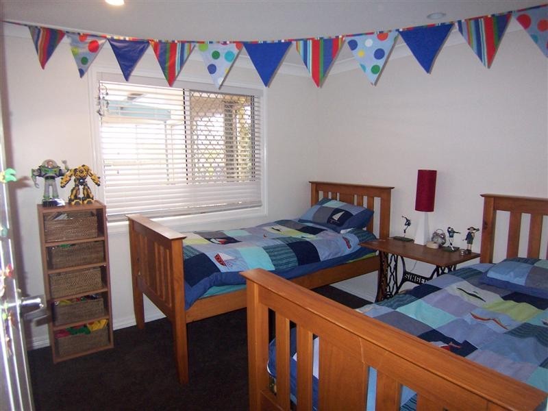 4 Marguerita Court, Centenary Heights QLD 4350