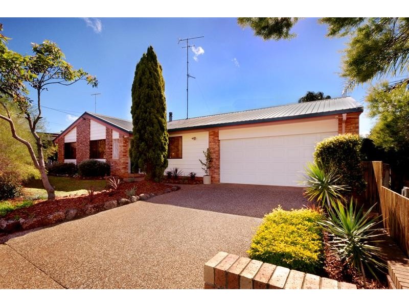 11 Marwedel Street, Kearneys Spring QLD 4350