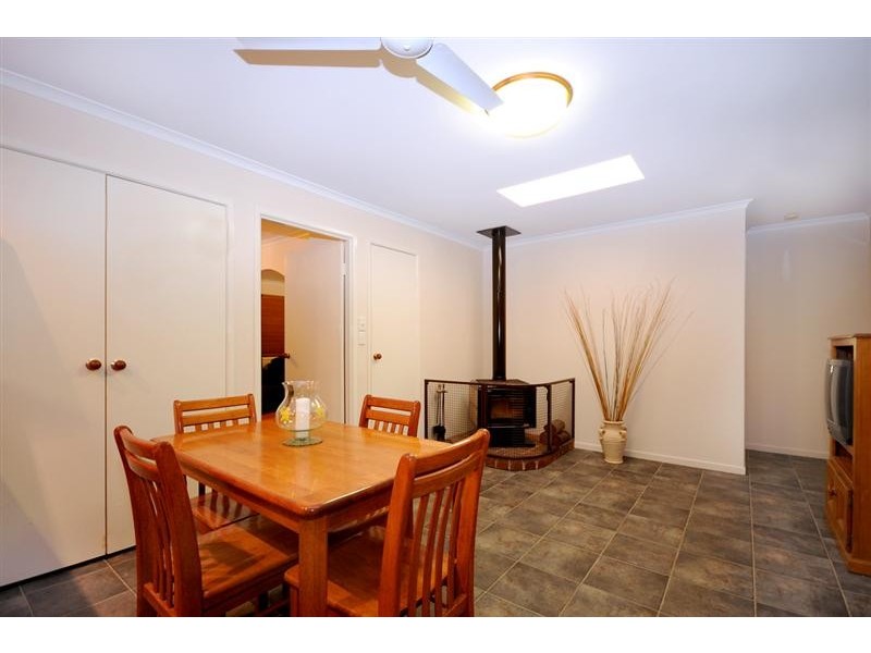 11 Marwedel Street, Kearneys Spring QLD 4350