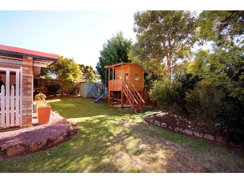 11 Marwedel Street, Kearneys Spring QLD 4350