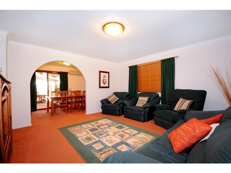 11 Marwedel Street, Kearneys Spring QLD 4350