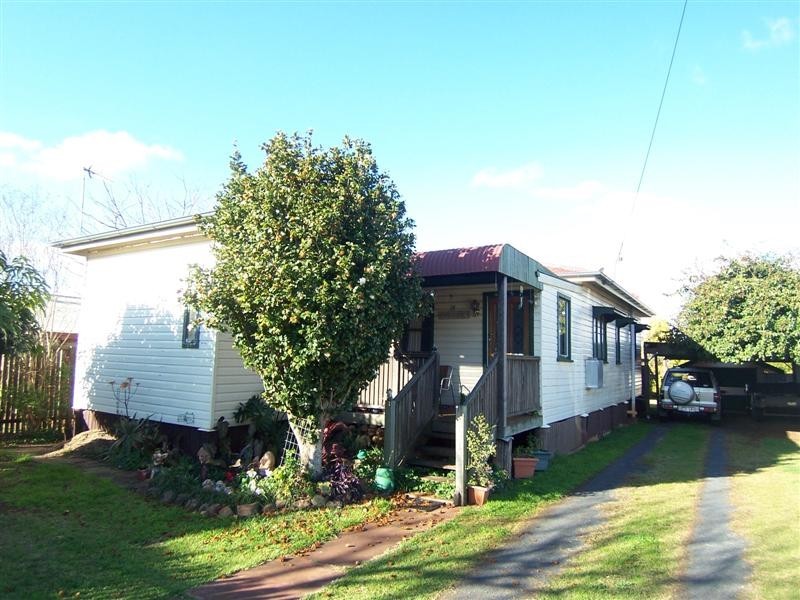 2 Cox Street, Wilsonton QLD 4350
