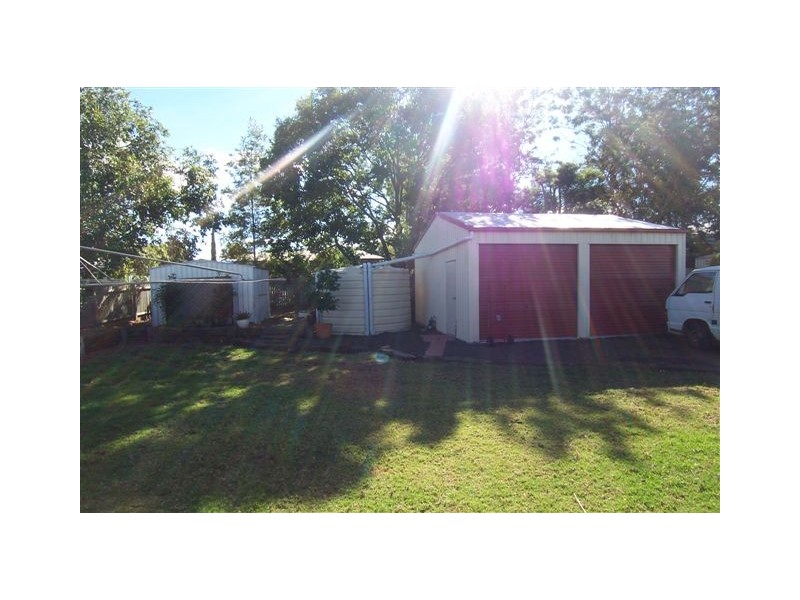 2 Disraeli Court, Wyreema QLD 4352