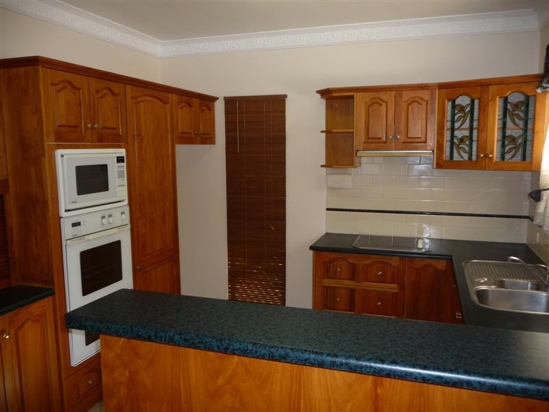 9 Goodwood Street, Newtown QLD 4350