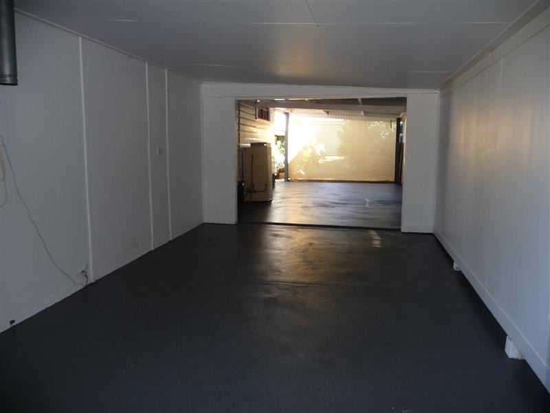 9 Goodwood Street, Newtown QLD 4350