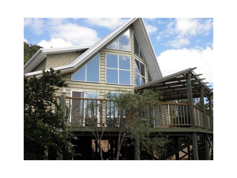 16 Linora Drive, Gowrie Mountain QLD 4350