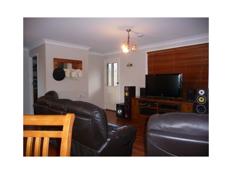 56 Main Street, Meringandan QLD 4352