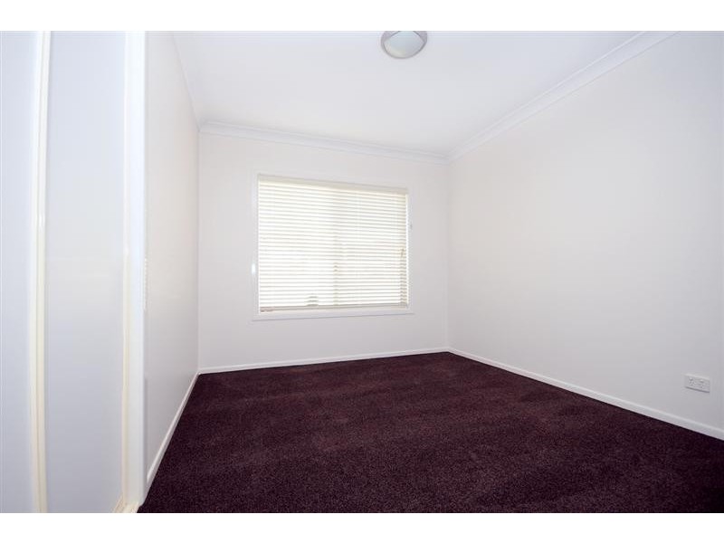 332A Hume Street, Centenary Heights QLD 4350