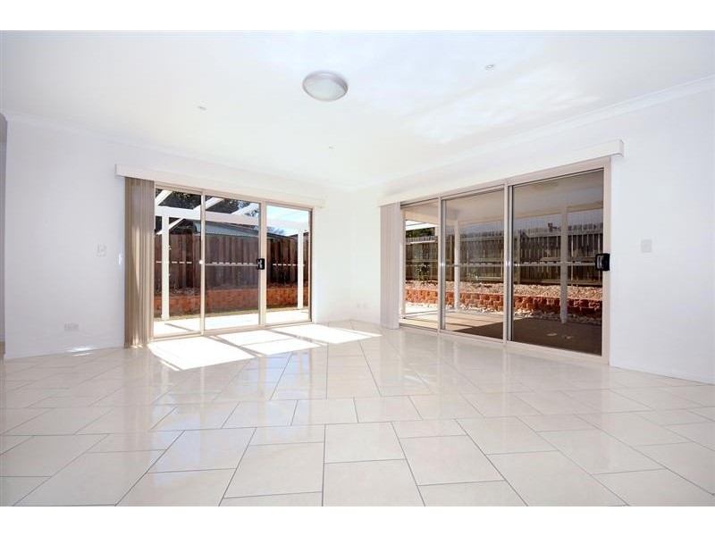 332A Hume Street, Centenary Heights QLD 4350