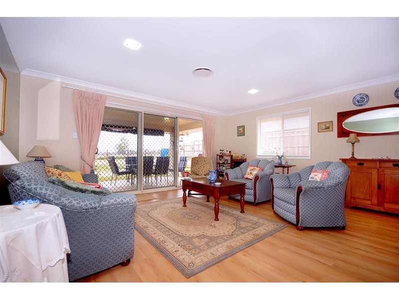 3 Pendrea Close, Highfields QLD 4352