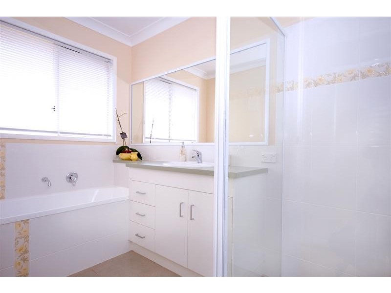3 Pendrea Close, Highfields QLD 4352