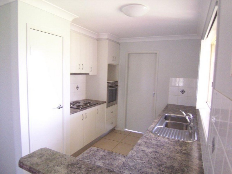 41 Nioka Drive, Highfields QLD 4352