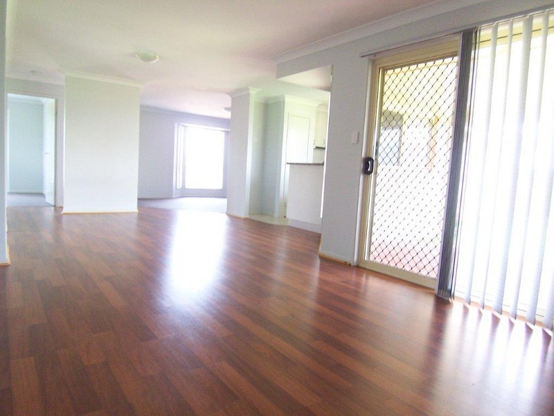 41 Nioka Drive, Highfields QLD 4352