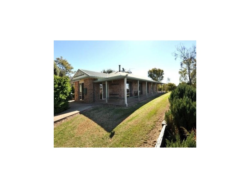 13 Kurrajong Court, Meringandan West QLD 4352