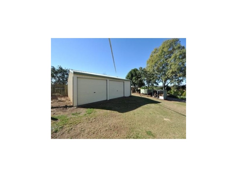13 Kurrajong Court, Meringandan West QLD 4352