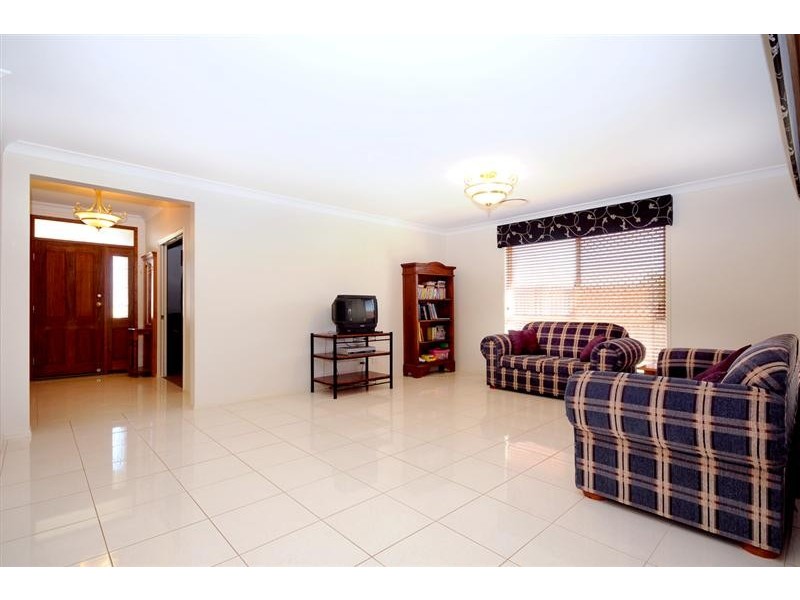 28 Trevean Drive, Highfields QLD 4352