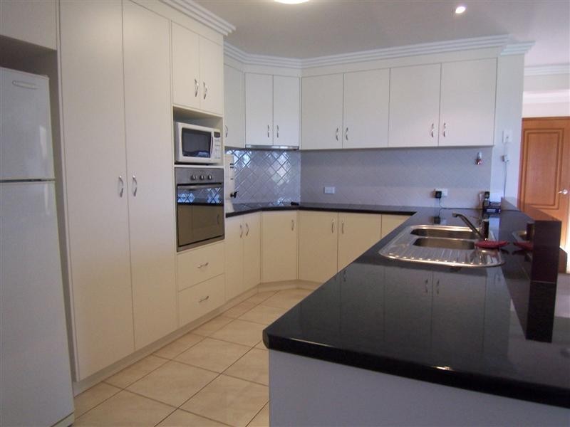 12 Willowview Court, Kingsthorpe QLD 4400