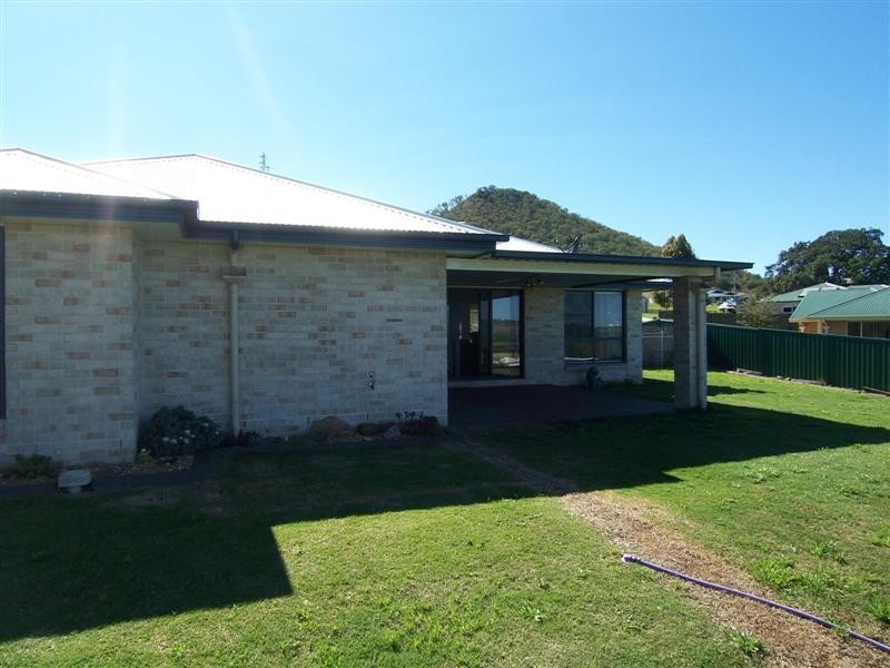 12 Willowview Court, Kingsthorpe QLD 4400