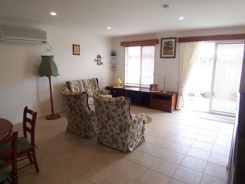 3/17 Hennenlotter Court, Kearneys Spring QLD 4350