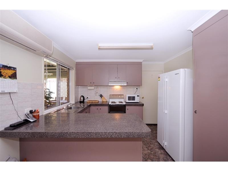 9 Byrd Court, Wilsonton QLD 4350