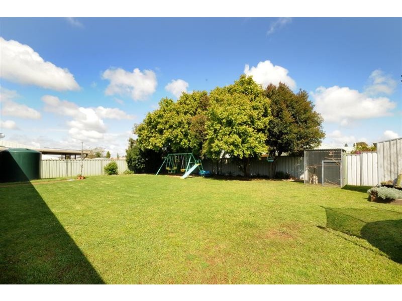 9 Byrd Court, Wilsonton QLD 4350