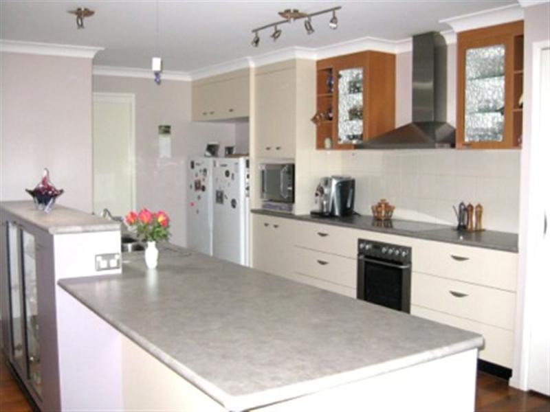 1. Ashley Court, Highfields QLD 4352
