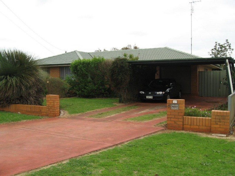 5 Stella Court, Wilsonton QLD 4350