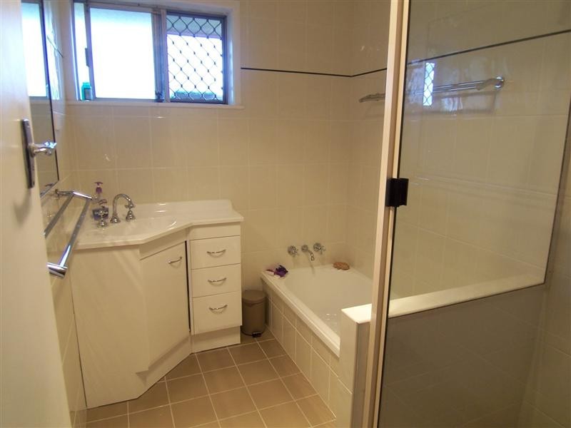 5 Stella Court, Wilsonton QLD 4350