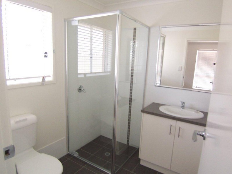 39 Berghofer Drive, Oakey QLD 4401