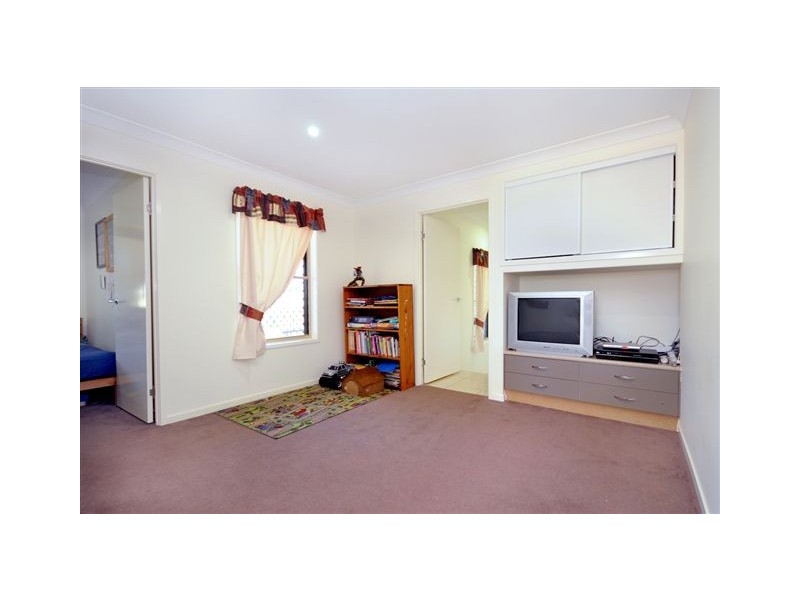 4 Hayle Court, Highfields QLD 4352
