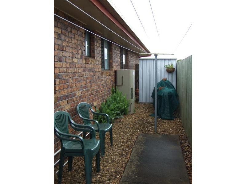 1/387. Greenwattle Street, Wilsonton QLD 4350