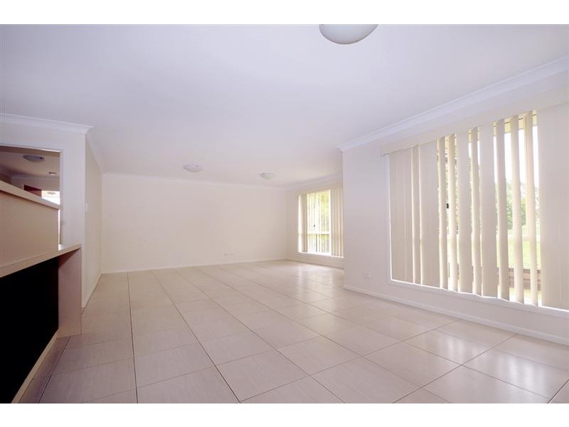 4 Leahy Drive, Kingsthorpe QLD 4400