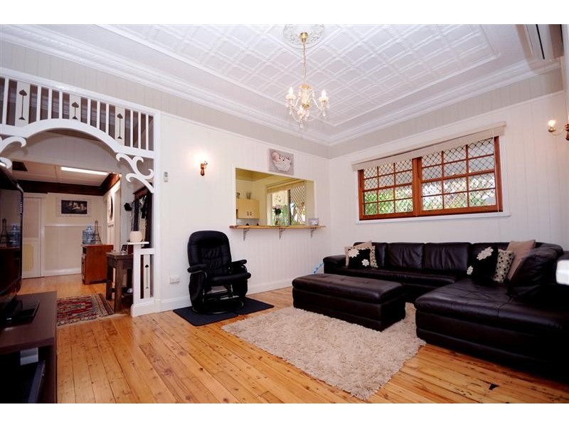 204 South Street, South Toowoomba QLD 4350