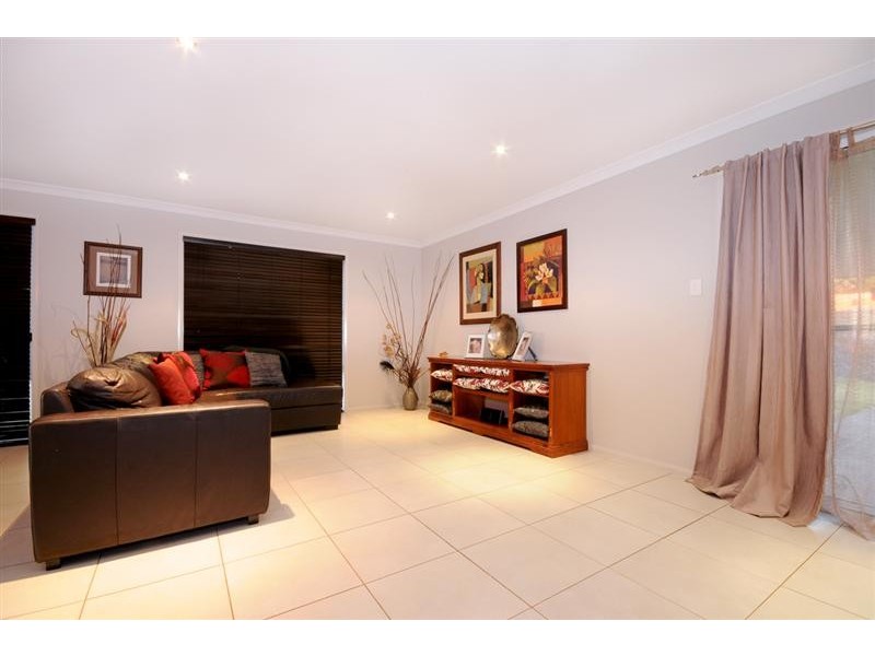 34. Smythe Drive, Highfields QLD 4352