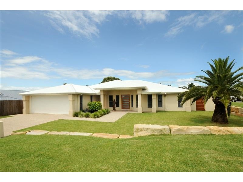 8 Honeyeater Drive, Highfields QLD 4352