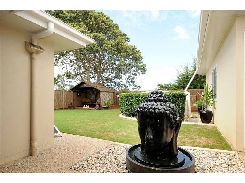 8 Honeyeater Drive, Highfields QLD 4352