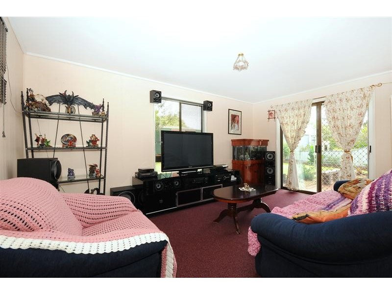 21 Seppelt Street, Wilsonton Heights QLD 4350