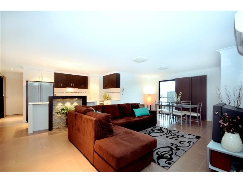 16 Moorina Drive, Harristown QLD 4350