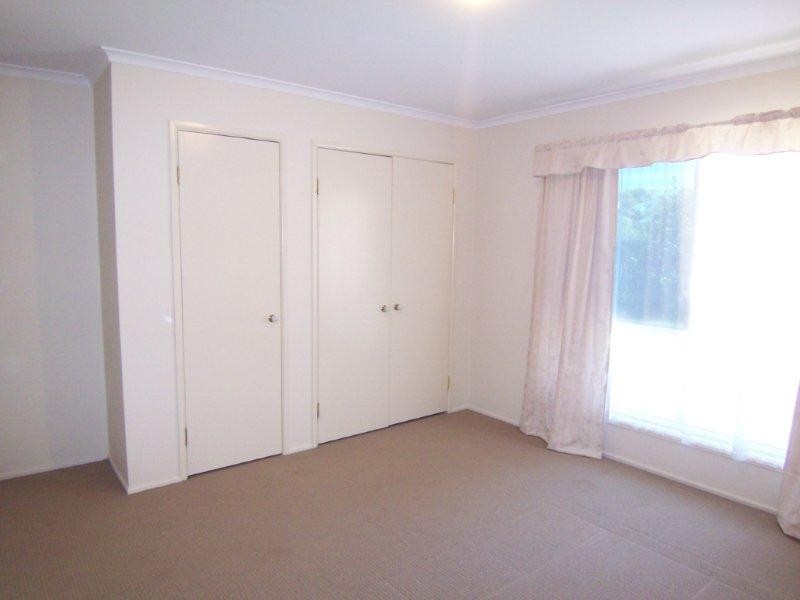 22 East Street, Kingsthorpe QLD 4400
