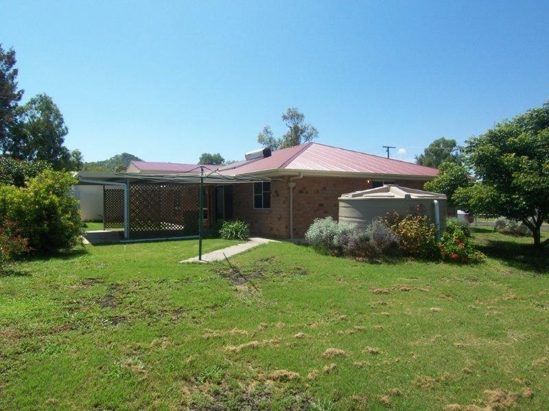 22 East Street, Kingsthorpe QLD 4400