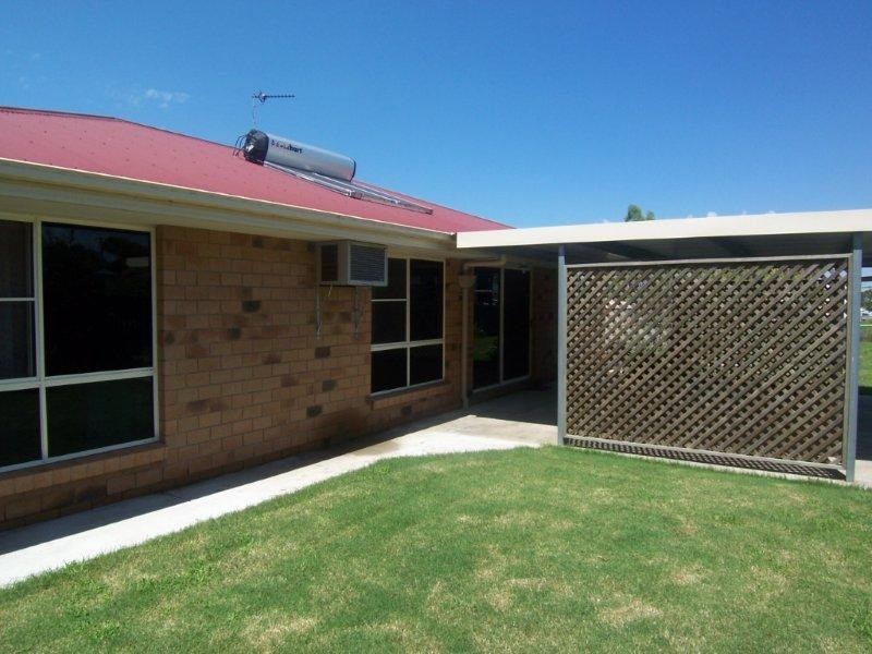 22 East Street, Kingsthorpe QLD 4400