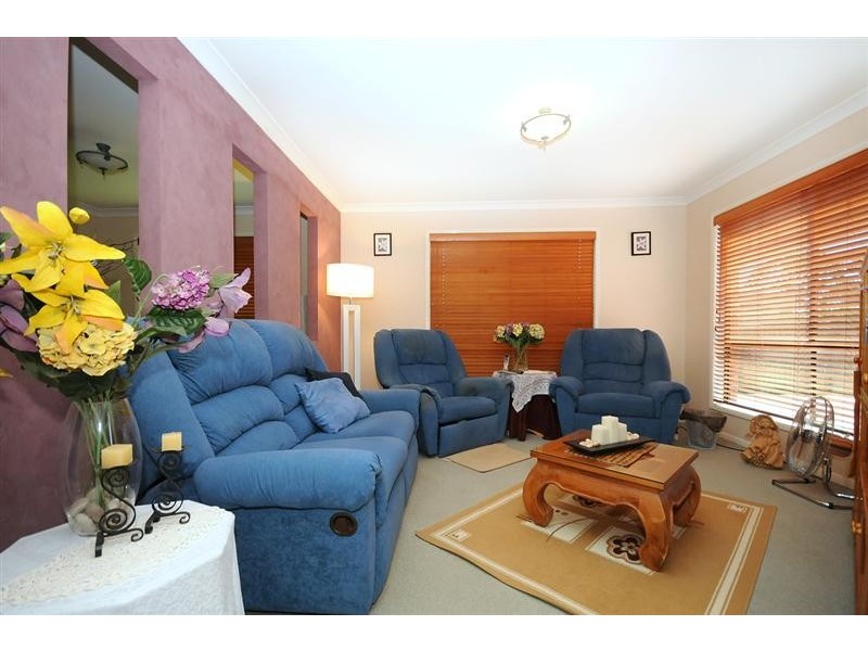 3 Menzies Street, Middle Ridge QLD 4350