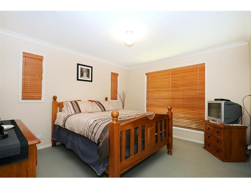 3 Menzies Street, Middle Ridge QLD 4350