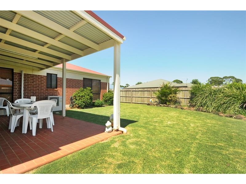 3 Menzies Street, Middle Ridge QLD 4350