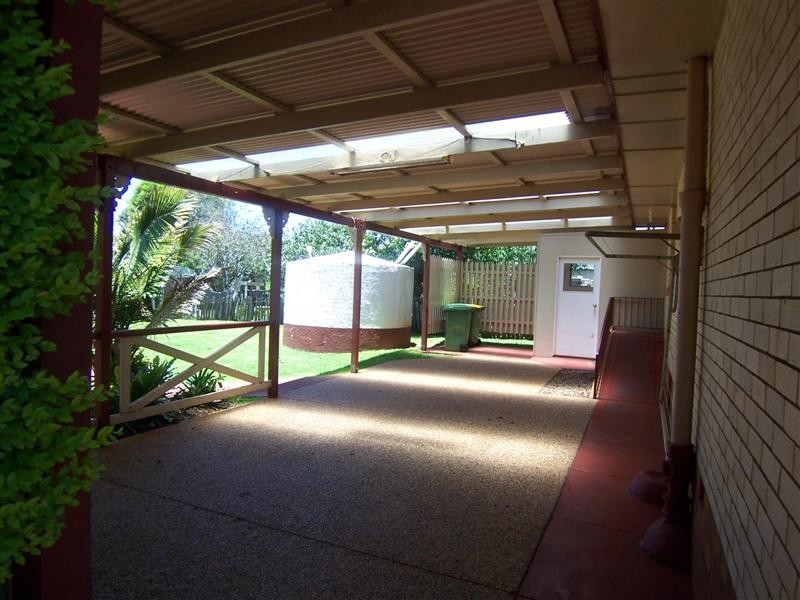 88. Drayton Rd, Harristown QLD 4350
