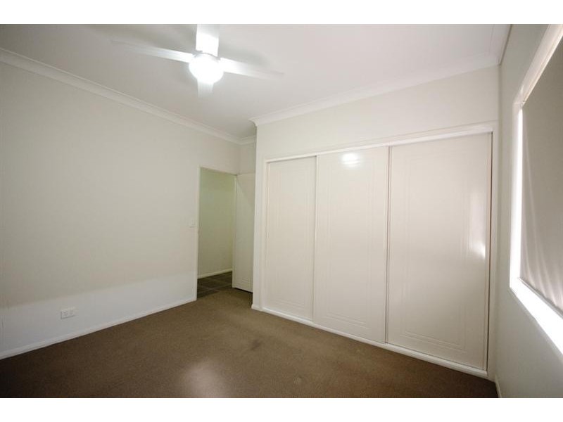 8 Manooka Crescent, Highfields QLD 4352