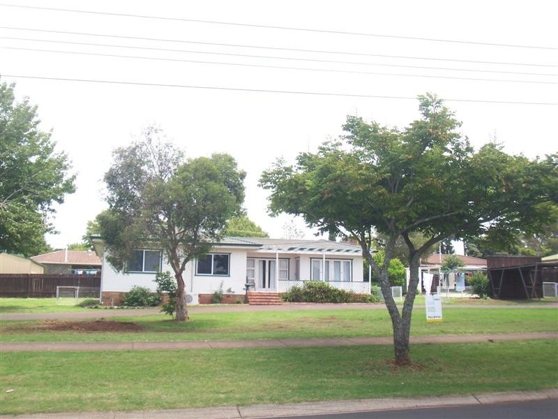 189 Ramsay Street, Centenary Heights QLD 4350