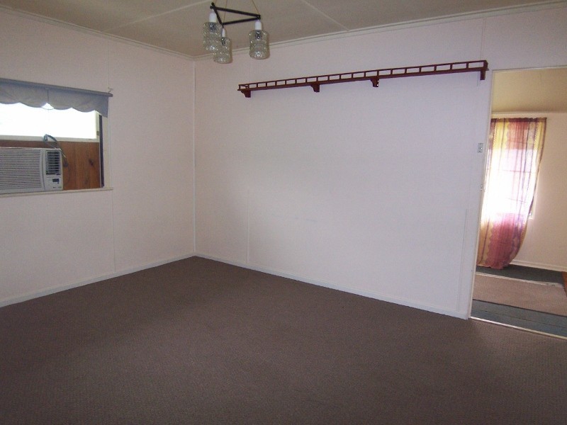 7 Herbert Street, Allora QLD 4362